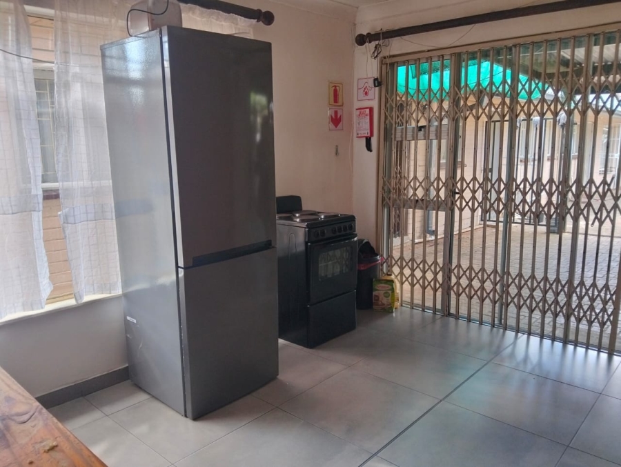 17 Bedroom Property for Sale in Universitas Free State